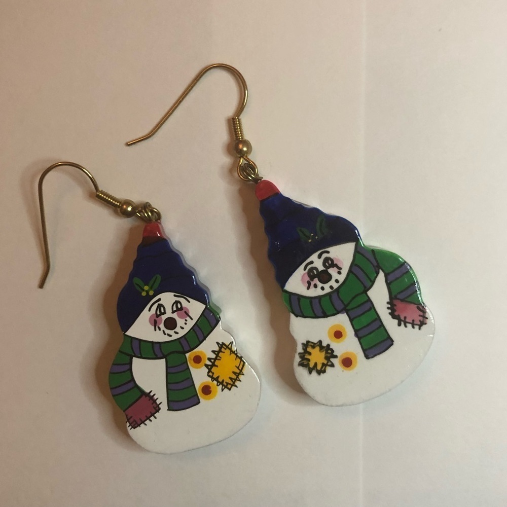 NWOT Snowman Earrings